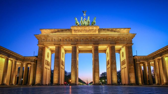 Βερολίνο: Ιστορική ήττα του SPD - Μεγάλη νίκη του CDU
