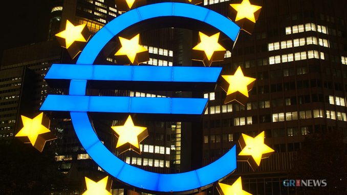 Αβραμόπουλος: «Τα ευρωομόλογα θα βοηθήσουν την Ευρωπαϊκή οικονομία»